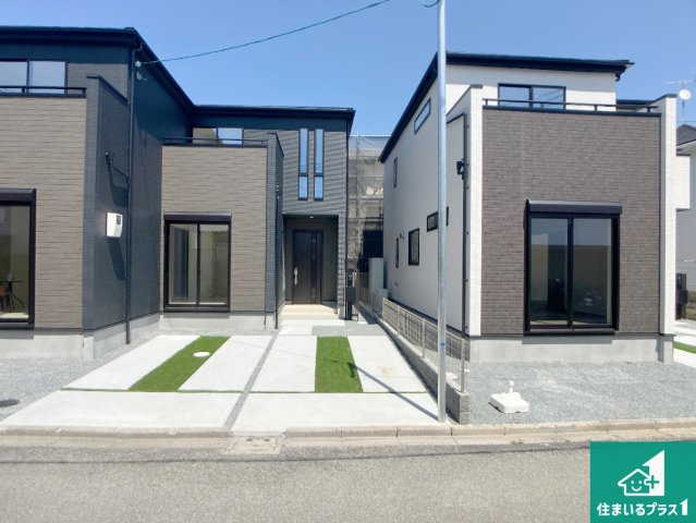 高砂市高砂町東宮町　新築一戸建ての外観|お客様に長く安心して住んでいだだける事にこだわった家づくり！住んでからのアフターサービスにもしっかりと取り組んでいます！