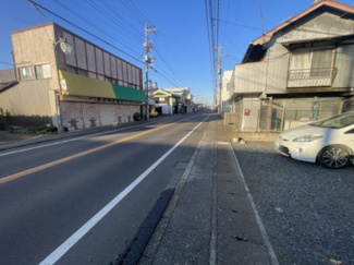 【前面道路含む現地写真】 | 真岡市久下田4SLDK中古住宅