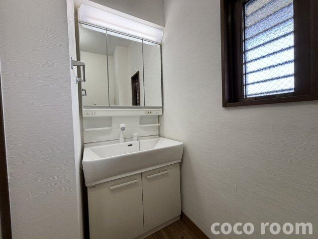 レーヴの洗面所