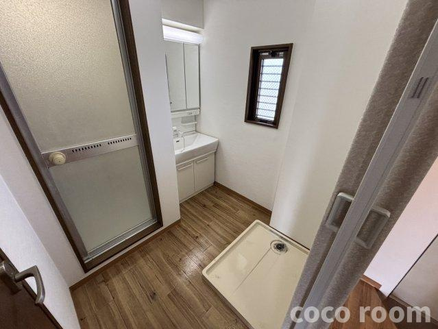 レーヴの独立洗面台