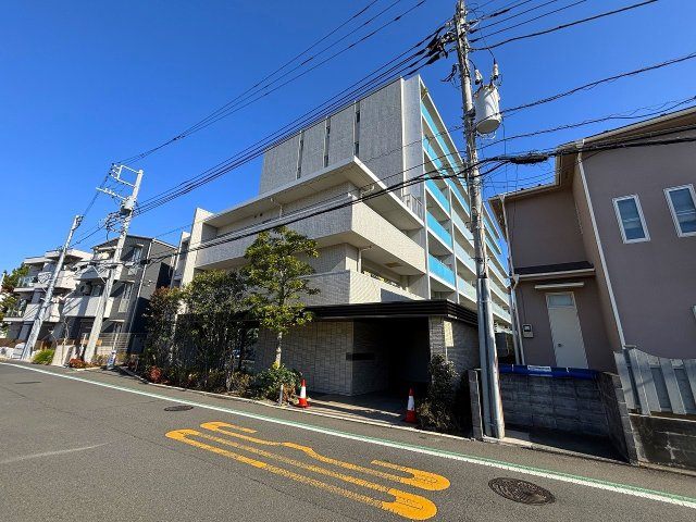 【外観】 | □■プライム湘南辻堂リーフィアレジデンス■□ | 2015年築のスタイリッシュな外観のマンション