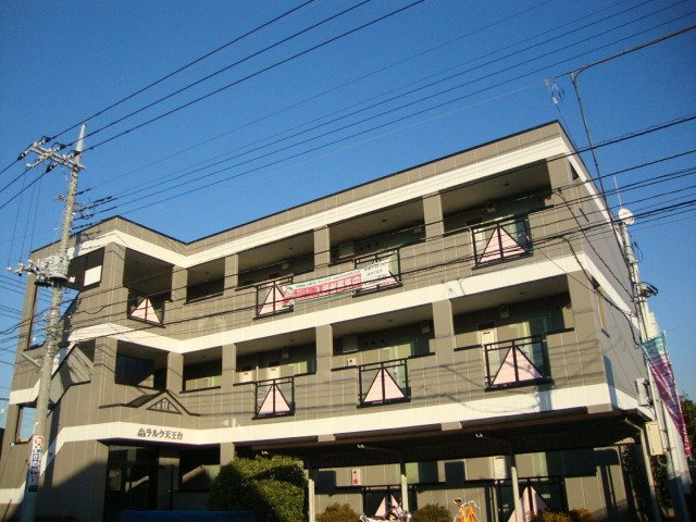 外観写真（昼）