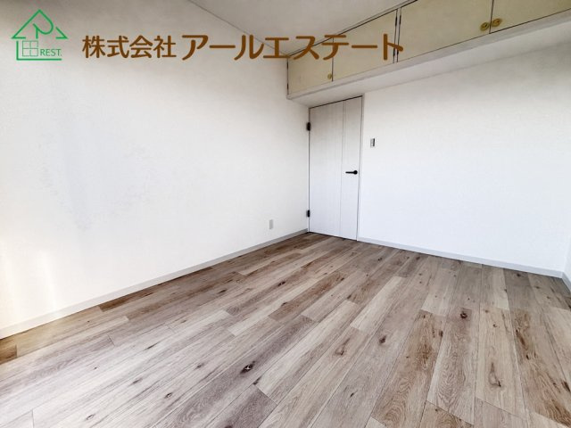 プレステージ西飾磨　　山陽電鉄「西飾磨駅」徒歩2分の洋室