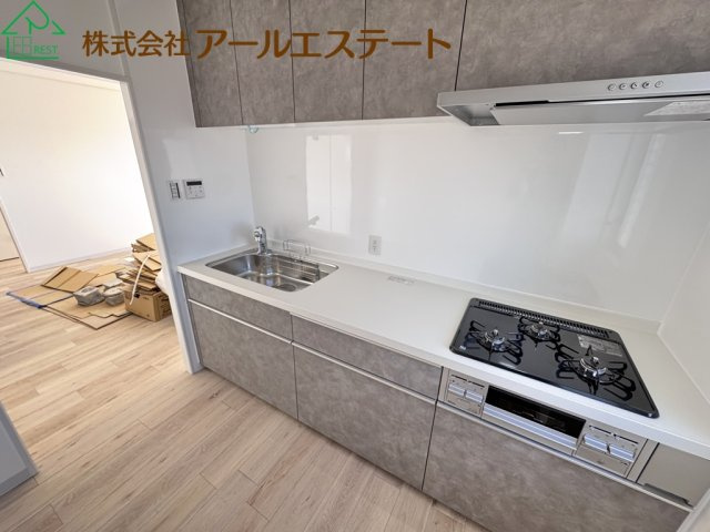 プレステージ姫路西飾磨　　山陽電鉄「西飾磨駅」徒歩2分のキッチン