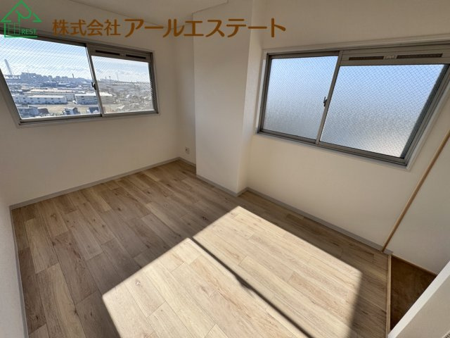 プレステージ姫路西飾磨　　山陽電鉄「西飾磨駅」徒歩2分の子供部屋