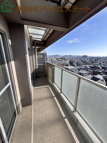 プレステージ西飾磨　　山陽電鉄「西飾磨駅」徒歩2分のバルコニー