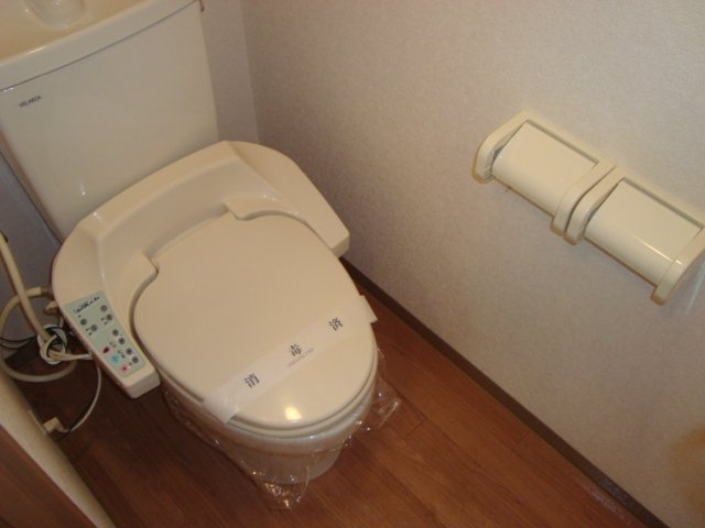 シャワー付トイレ