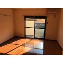 こちらの居間で趣味の時間をお楽しみください