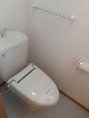 【トイレ】 | ＭａｉｓｏｎＭＡＳＵＺＥＮ・Ａ | 落ち着いた色調のトイレです