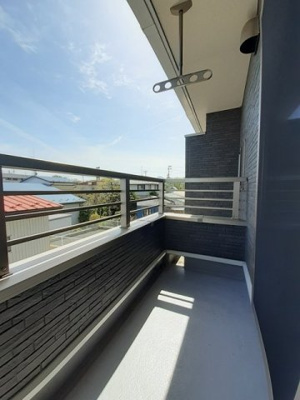 【バルコニー】 | エターナル | バルコニーがあります