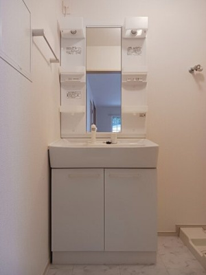 【洗面所】 | シュウェット　メゾン | 使いやすい洗面所です