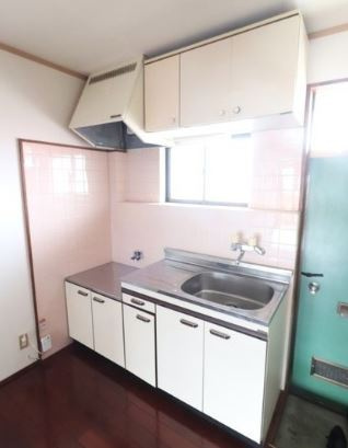 シティコーポ堤【キャッシュバック対象】のキッチン|コンパクトなキッチンで掃除もラクラク