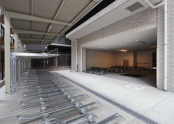 レオングラン本町橋