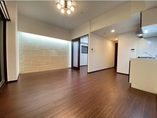 レオングラン本町橋の居間・リビング