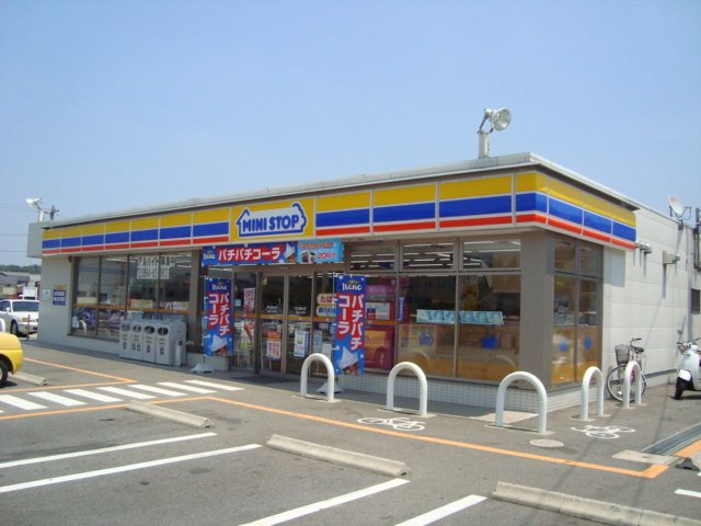 グランハイムの周辺|ミニストップ幸田深溝店まで385ｍ