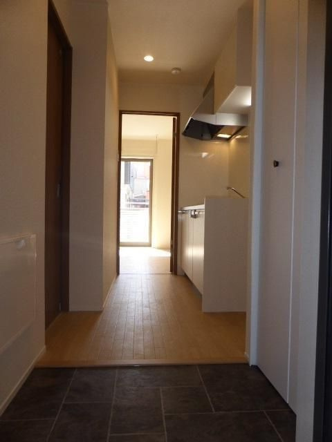 ブルームコートRの玄関