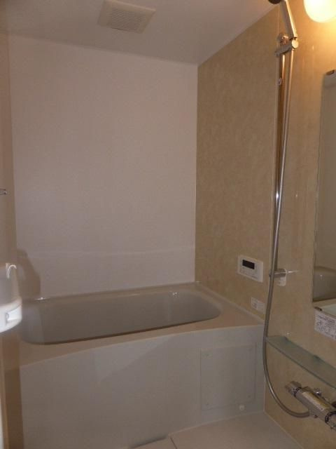 ブルームコートRの浴室