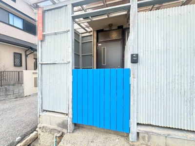 【玄関】 | 箕面市瀬川2丁目テラスハウス