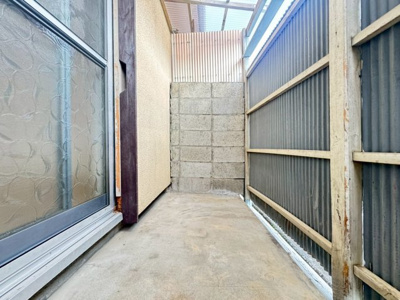 【バルコニー】 | 箕面市瀬川2丁目テラスハウス