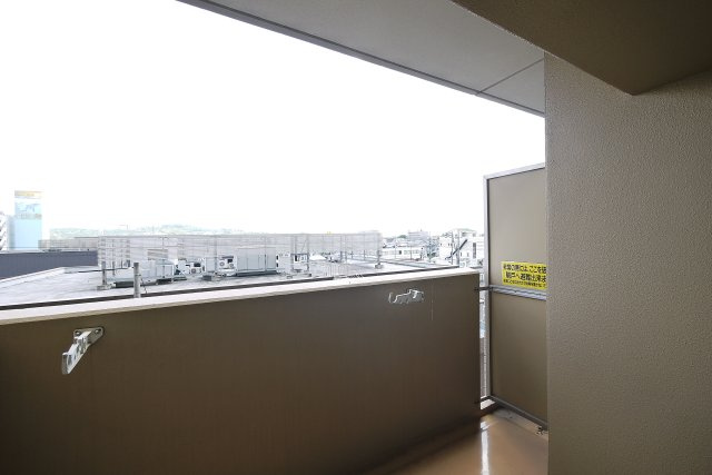 朝日プラザ岡山サウスフロントのバルコニー|※写真は別の部屋のものです。