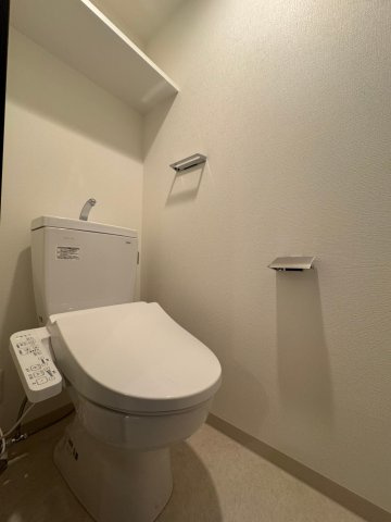 エステムコート名古屋　TWIN　EAST　名古屋市賃貸　仲介手数料無料のトイレ