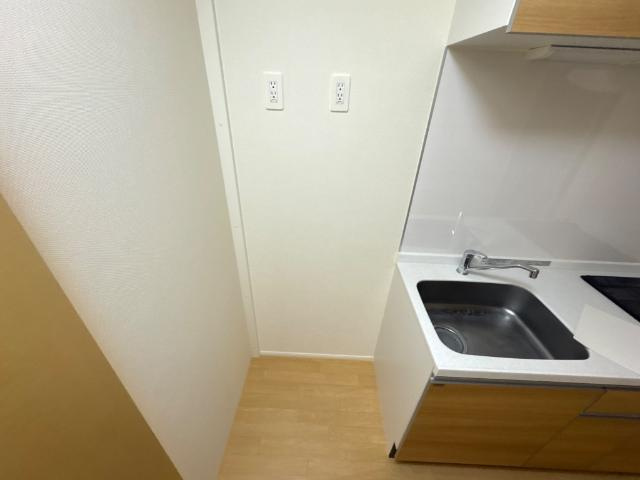 エヴァーグリーン常盤のキッチン|冷蔵庫置場