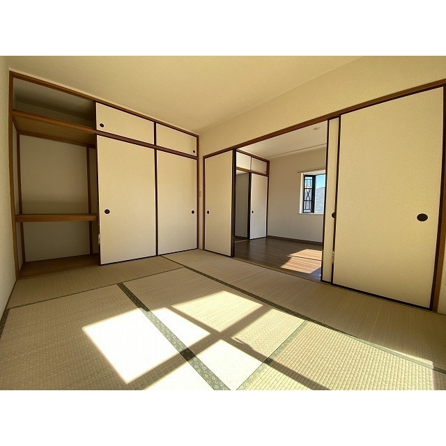 ポポラーレ壱番館のその他|和室