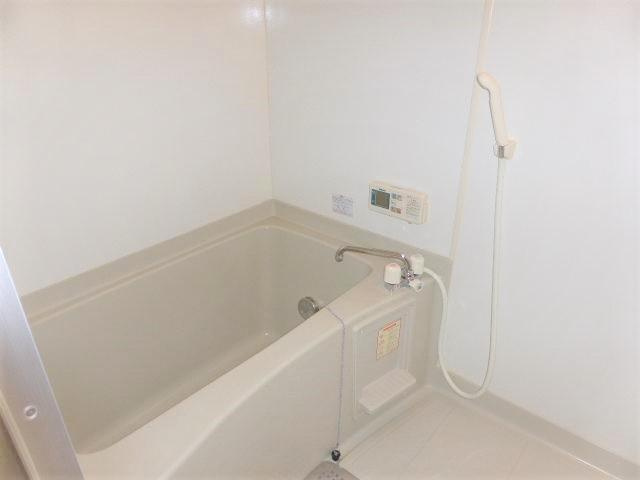 リバーパーク A棟の浴室|現況優先です