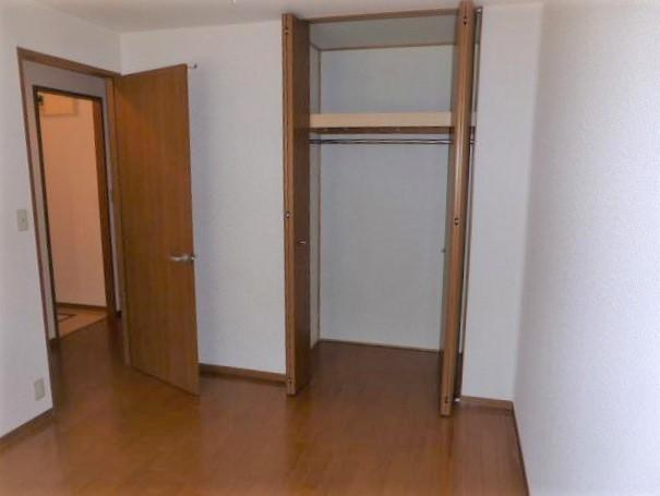 リバーパーク A棟