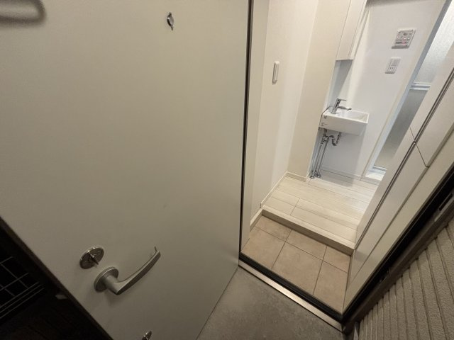 グラード大宮の玄関|明るい玄関です