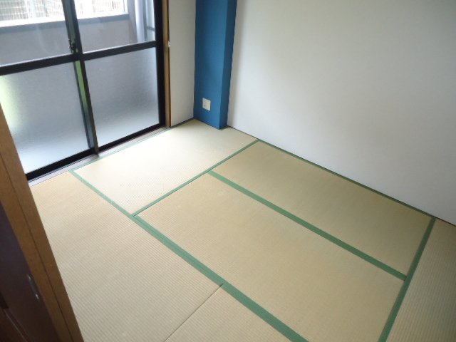 サンヒルズつつじヶ丘の居間・リビング|リビング