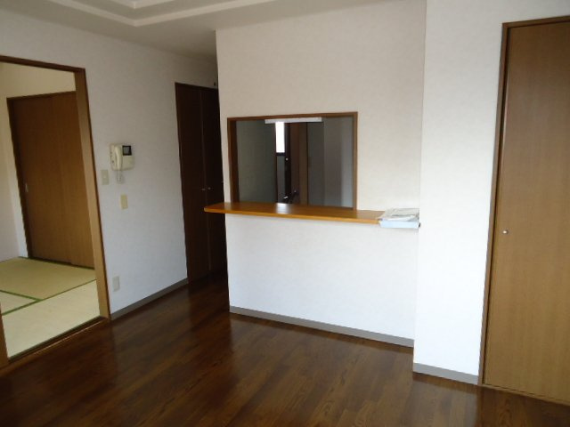 サンヒルズつつじヶ丘の居間・リビング|リビング