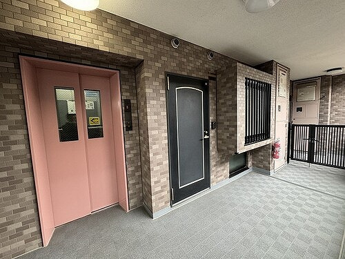 ライオンズガーデン大宮第３の玄関|玄関