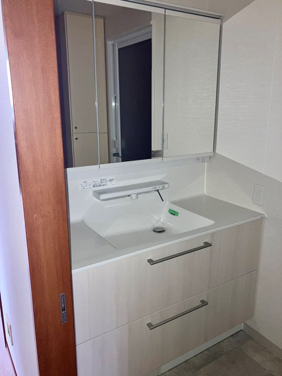 ルピナス北浦和公園の洗面所|ゆったりとスペースのある洗面所