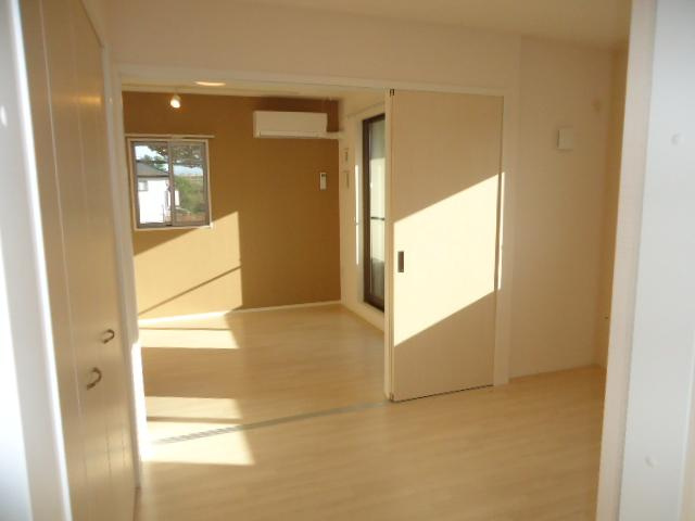 パレ・プランタンの内装|洋室