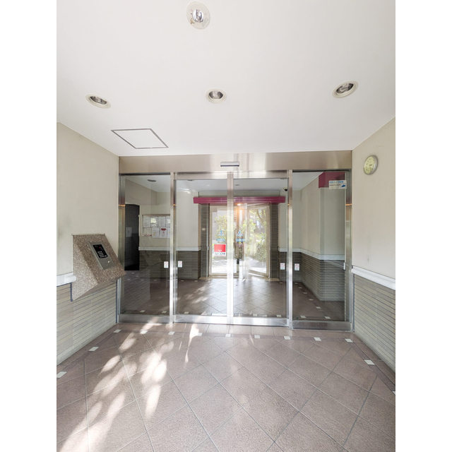 ルクレ川口ウエストのエントランス|エントランスです