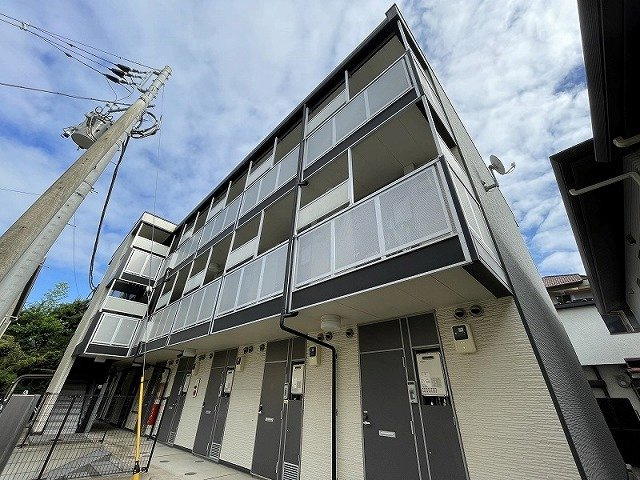 レオパレスヴィヴレの外観|外観もきれいです