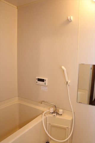 サンハイツ天野Ⅱの浴室|コンパクトで使いやすいお風呂です