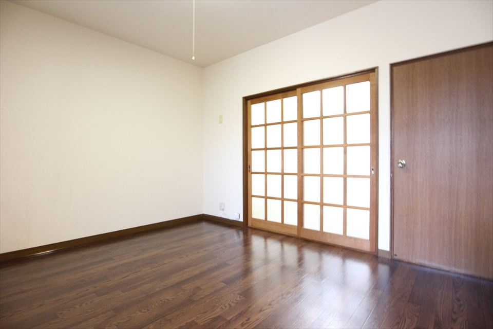 サンハイツ天野Ⅱの居間・リビング|ゆったりとした居間です