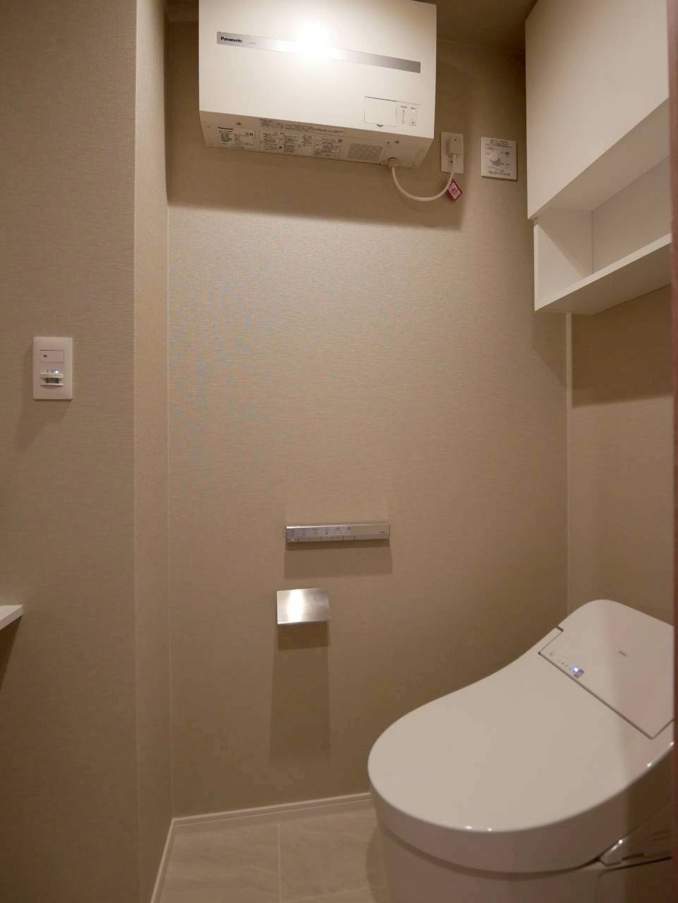 SKY DUO SUN VILLAGE T棟 41階のトイレ