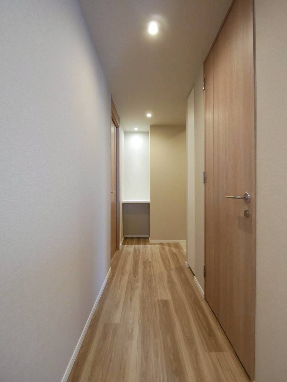 SKY DUO SUN VILLAGE T棟 41階の玄関|エントランス