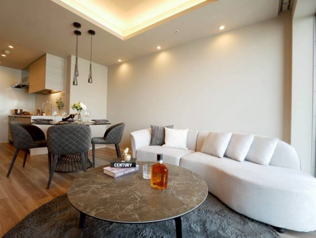 SKY DUO SUN VILLAGE T棟 41階の居間・リビング|リビングダイニング