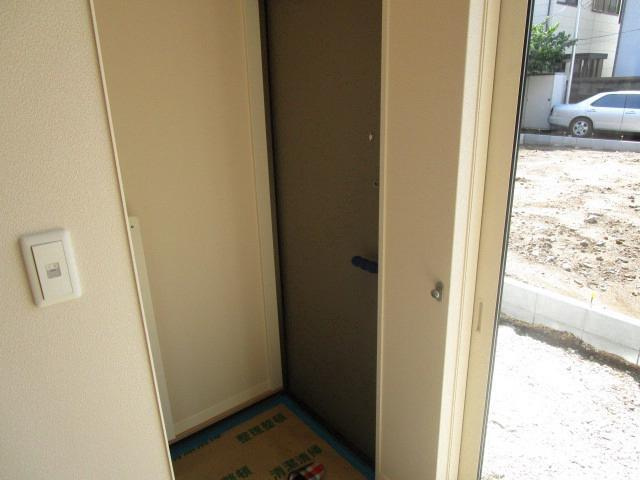 Ｒｏｏｍｓ武蔵浦和の玄関|シンプルで使いやすい玄関です
