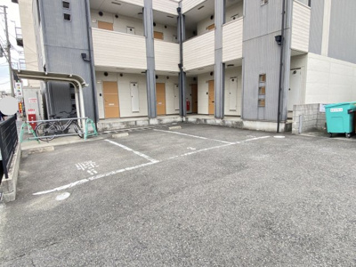 【駐車場】 | フジパレス北王子 | 駐車場です