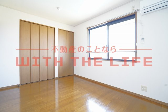 ベルナール津福【キャッシュバック対象物件】の洋室|使い勝手のいい洋室です
現状優先