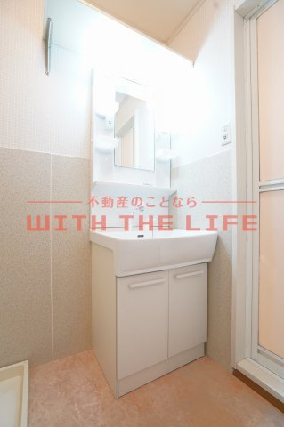 ベルナール津福【キャッシュバック対象物件】の独立洗面台|独立洗面台、朝の身支度には欠かせません
現状優先
