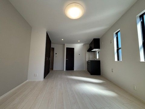 キャメル大宮西Ⅲの居間・リビング|別部屋参考写真となります