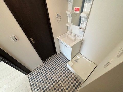 キャメル大宮西Ⅲの独立洗面台|別部屋参考写真となります