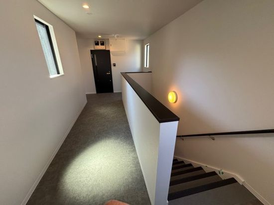 キャメル大宮西Ⅲのロビー|別部屋参考写真となります