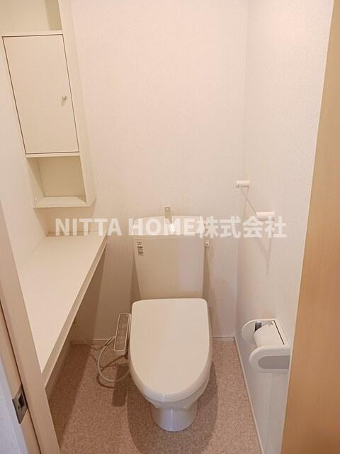 エリシオン　レジデンスⅡのトイレ|トイレスペースも広々☆ウォシュレット付きです○